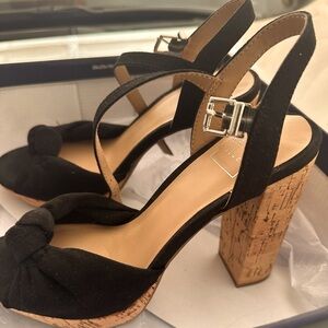 Kaari Blue Ronni, Black Size 7, never worn